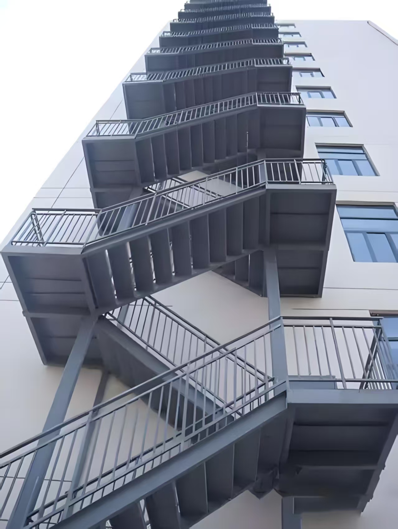钢结构楼梯